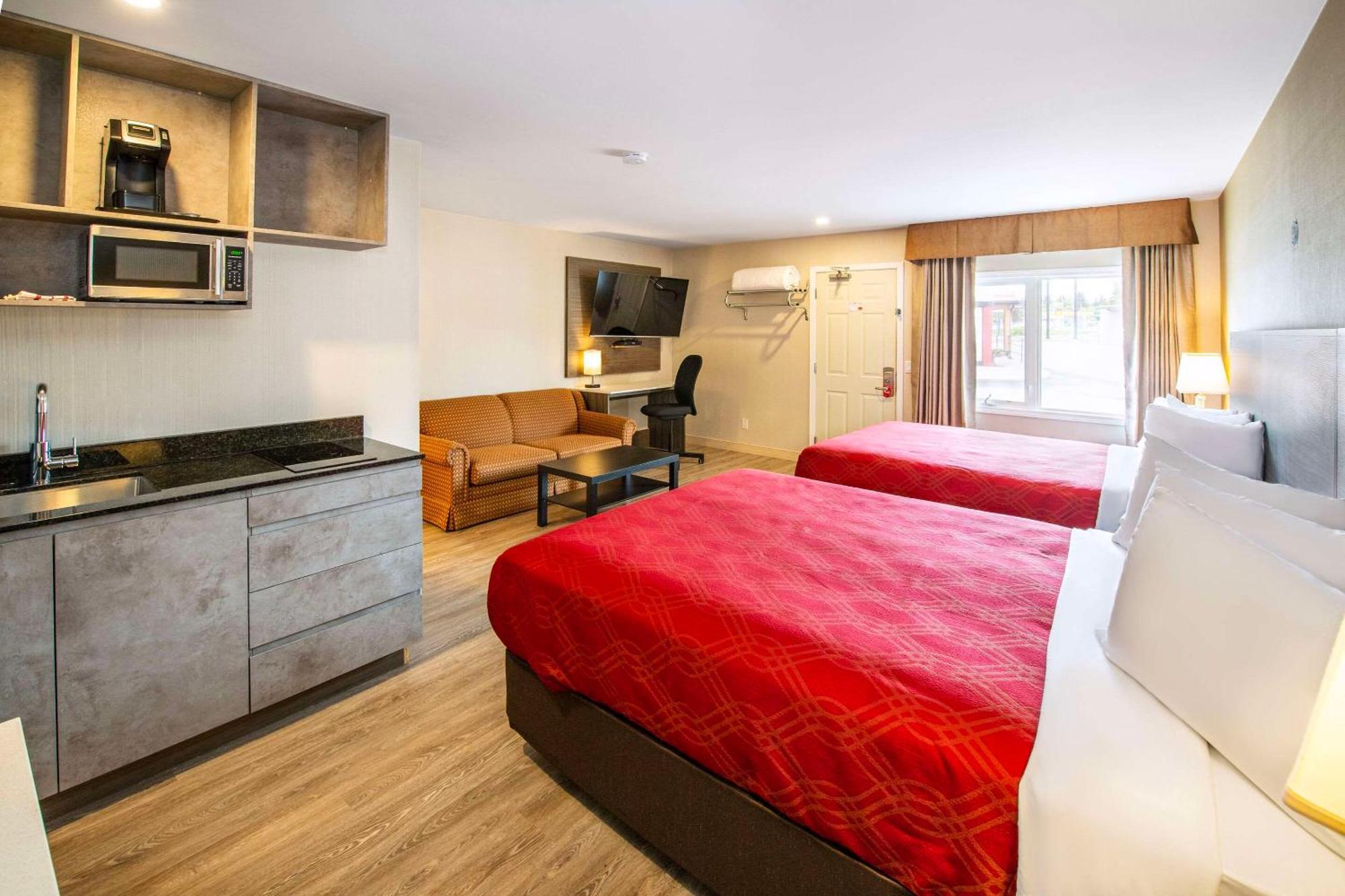 Econo Lodge Inn & Suites Pincher Creek Zewnętrze zdjęcie