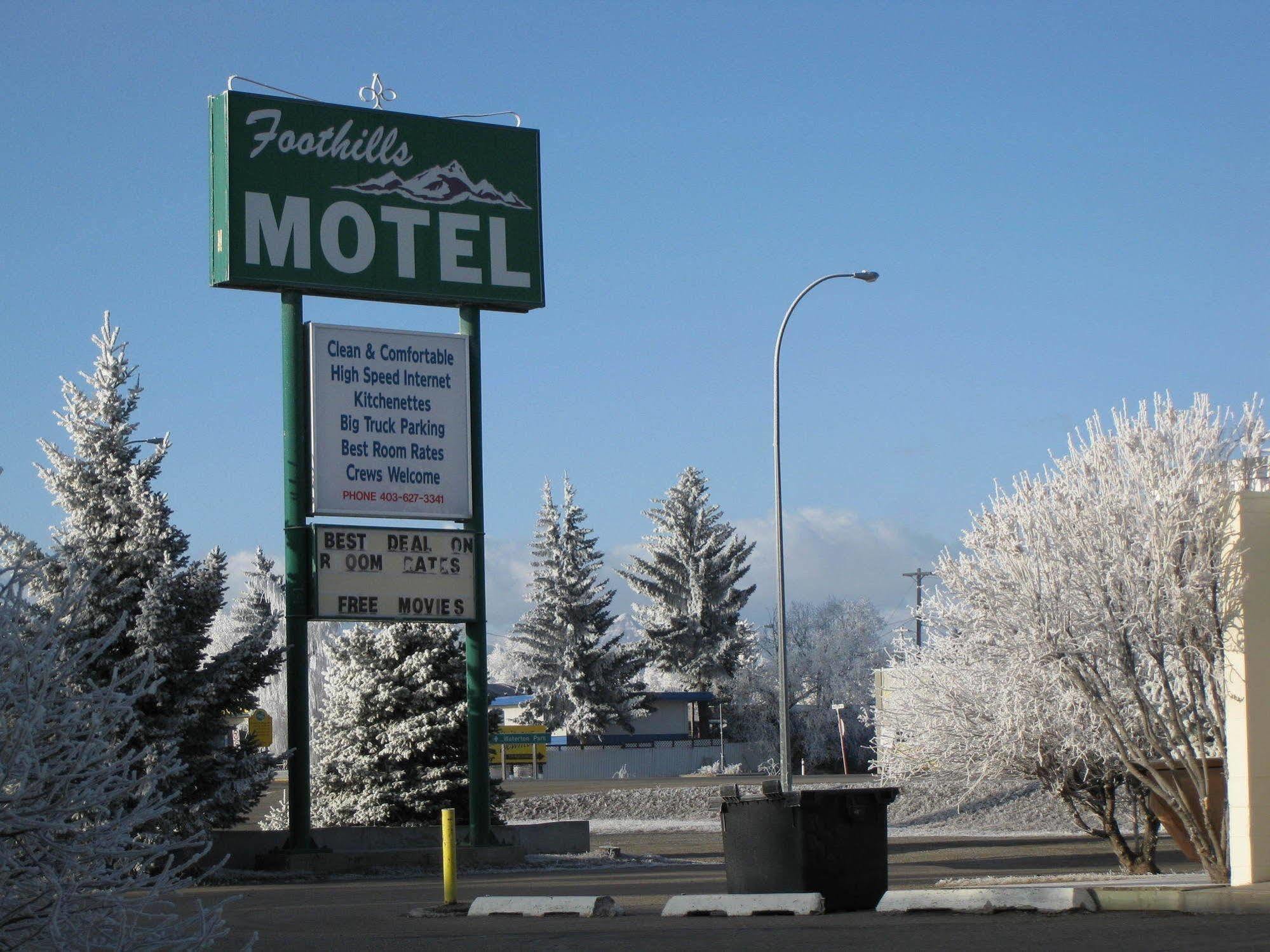 Econo Lodge Inn & Suites Pincher Creek Zewnętrze zdjęcie
